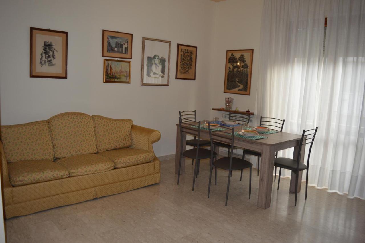 Апартаменты Casa Le Sorelle Виареджо Экстерьер фото